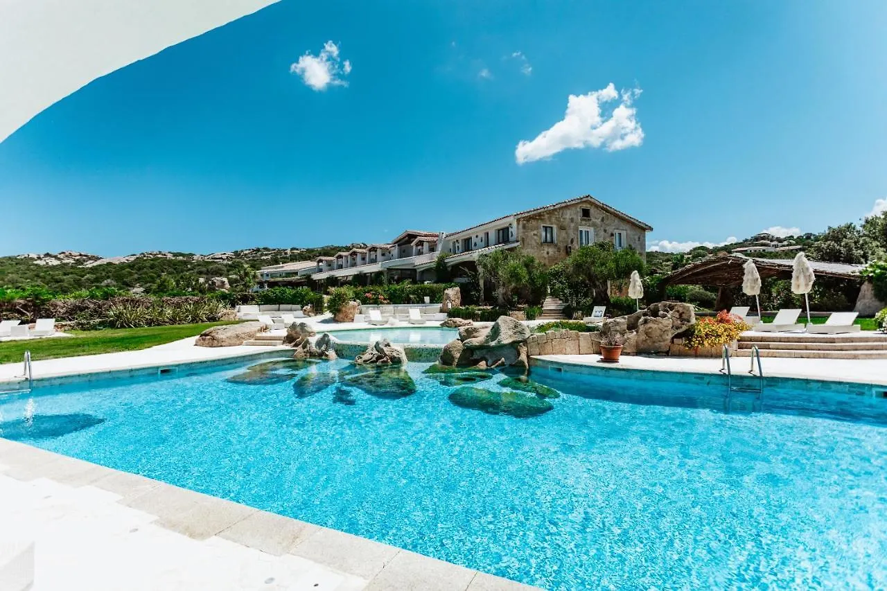 Hotel Pulicinu Baja Sardinia