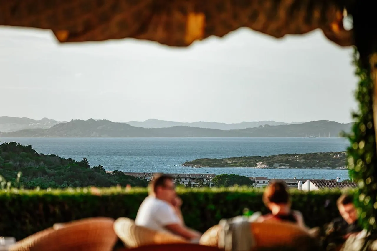Hotel Pulicinu Baja Sardinia