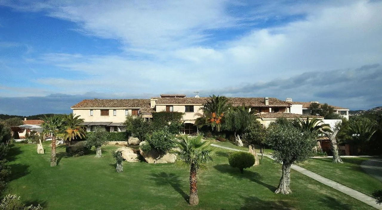 Hotel Pulicinu Baja Sardinia 4*,  Italy