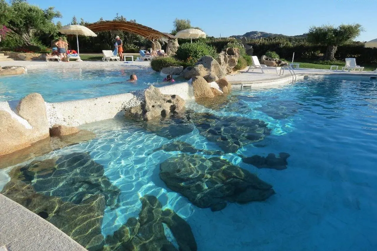Hotel Pulicinu Baja Sardinia