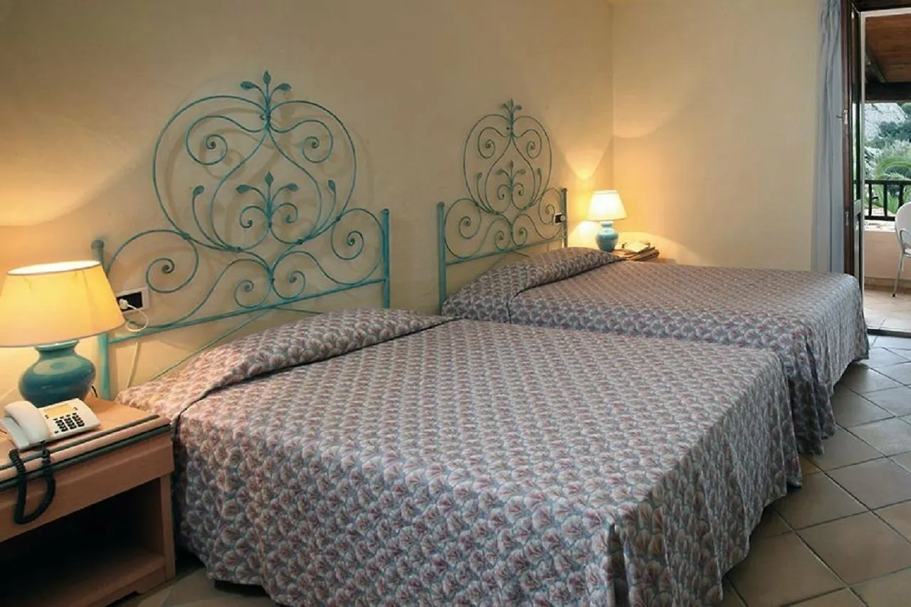 Hotel Pulicinu Baja Sardinia